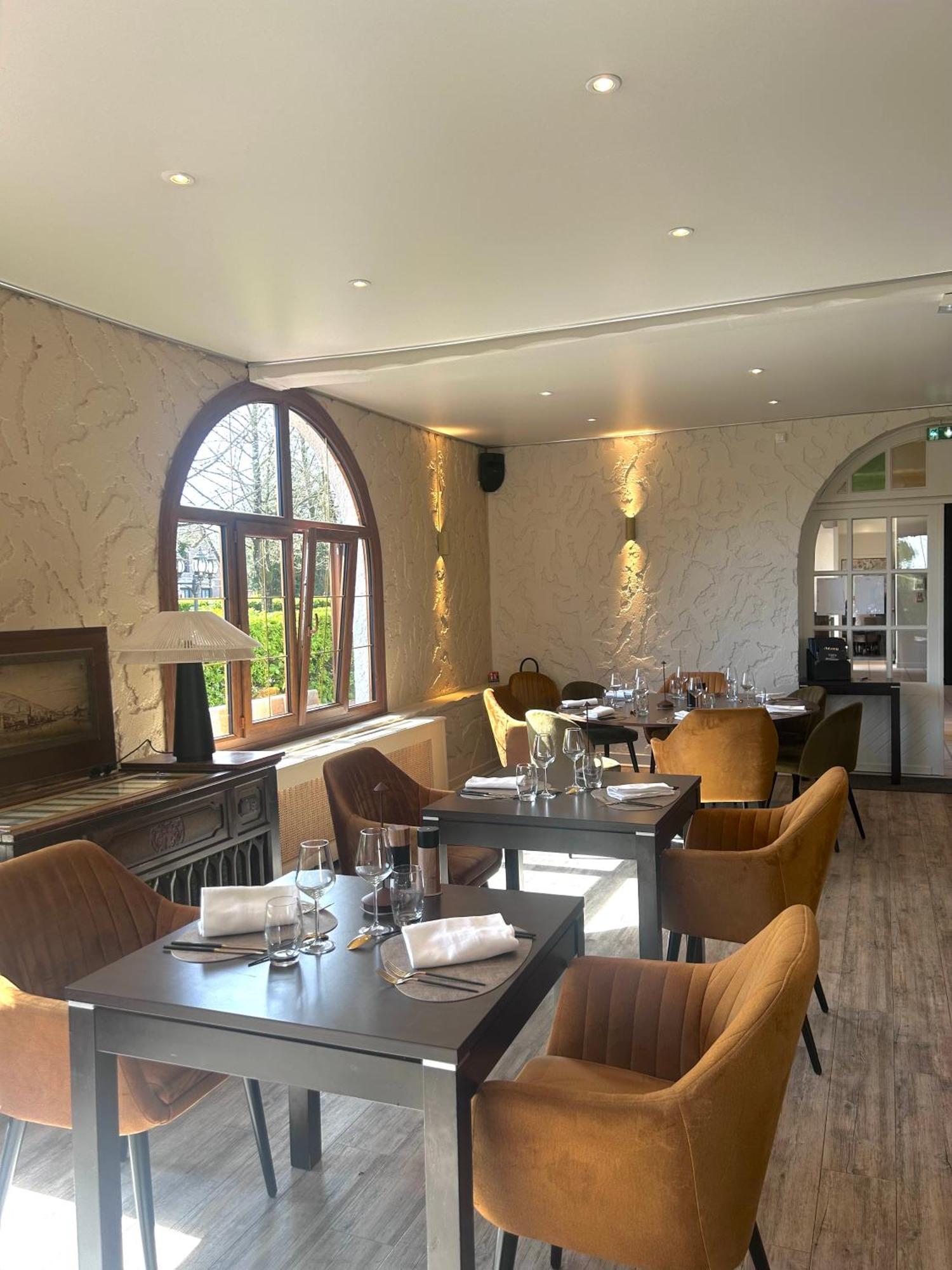 Sure Hotel By Best Western Saint-Quentin Ouest Le Pot D Etain Holnon Exteriér fotografie