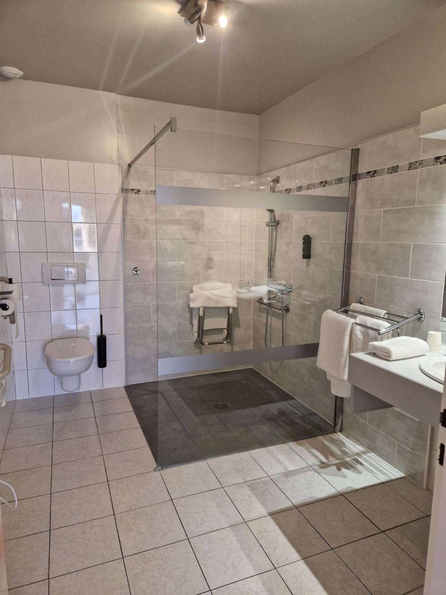Sure Hotel By Best Western Saint-Quentin Ouest Le Pot D Etain Holnon Exteriér fotografie